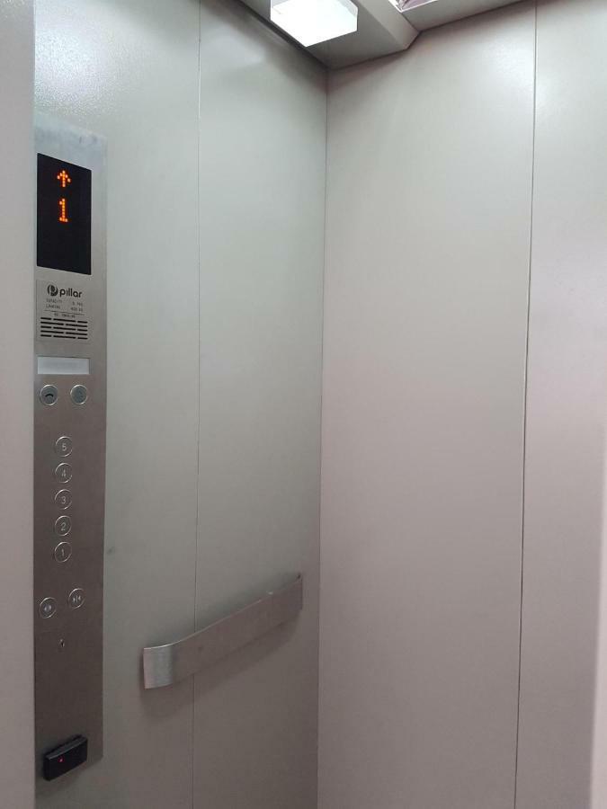 Ethan Hotel Kelapa Gading Jakarta Ngoại thất bức ảnh