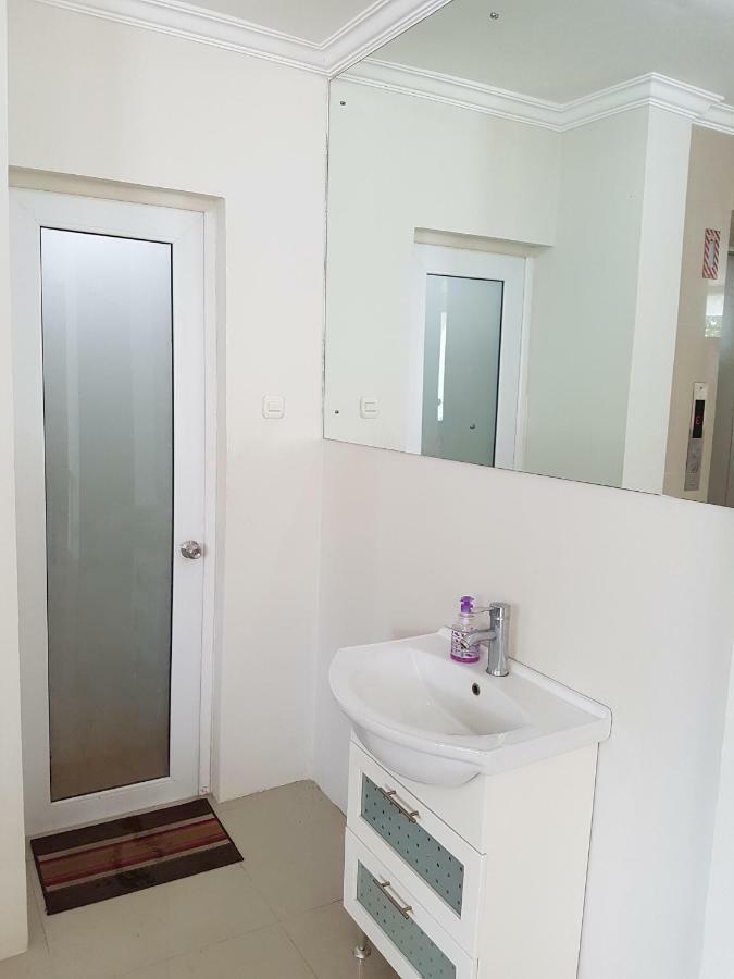 Ethan Hotel Kelapa Gading Jakarta Ngoại thất bức ảnh