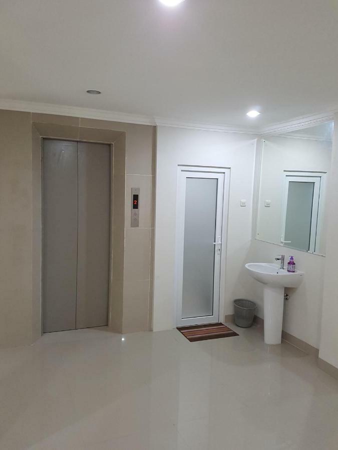 Ethan Hotel Kelapa Gading Jakarta Ngoại thất bức ảnh